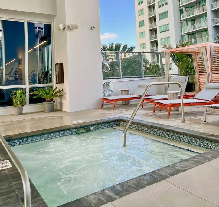 Miami Sunset City View Exterior foto